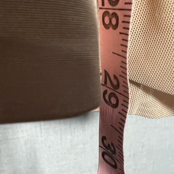 Rag and Bone Beautiful Silk Blazer- 8 - Picture 6 of 9